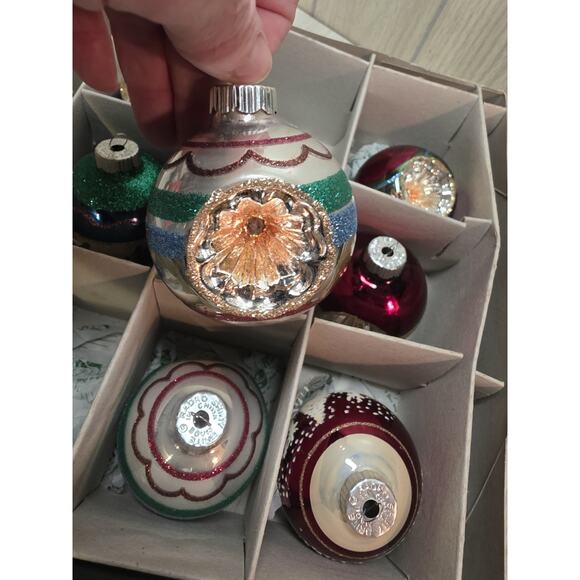 Christopher Radko Shiny Brite 8 Christmas Ornaments Mixed Frosted Reflector Read - Picture 12 of 13